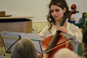 Spring Grove cellist
